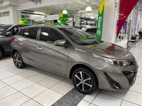 TOYOTA YARIS 1.5 16V FLEX XLS MULTIDRIVE TOYOTA YARIS 1.5 16V FLEX XLS MULTIDRIVE